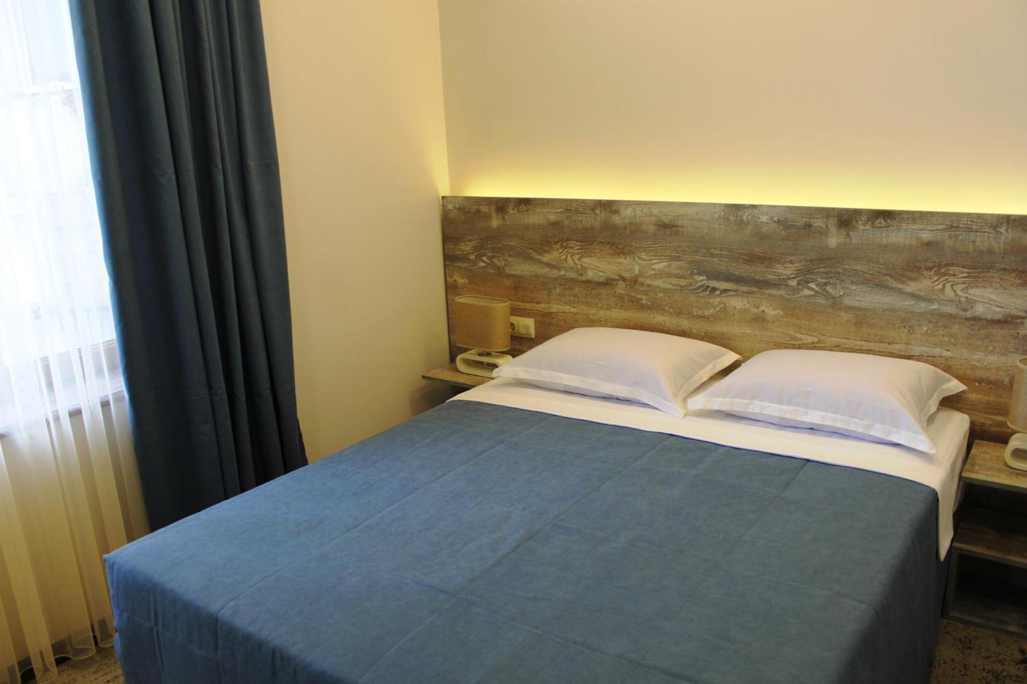 Evn Boutique Hotel Erevan Exterior foto